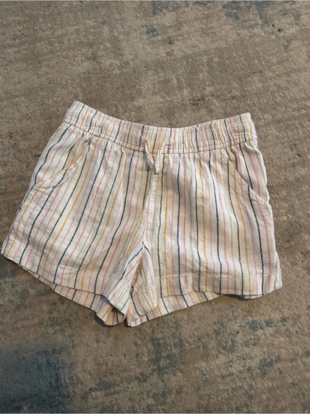 Old Navy Cream Striped Elastic-Waist Shorts
